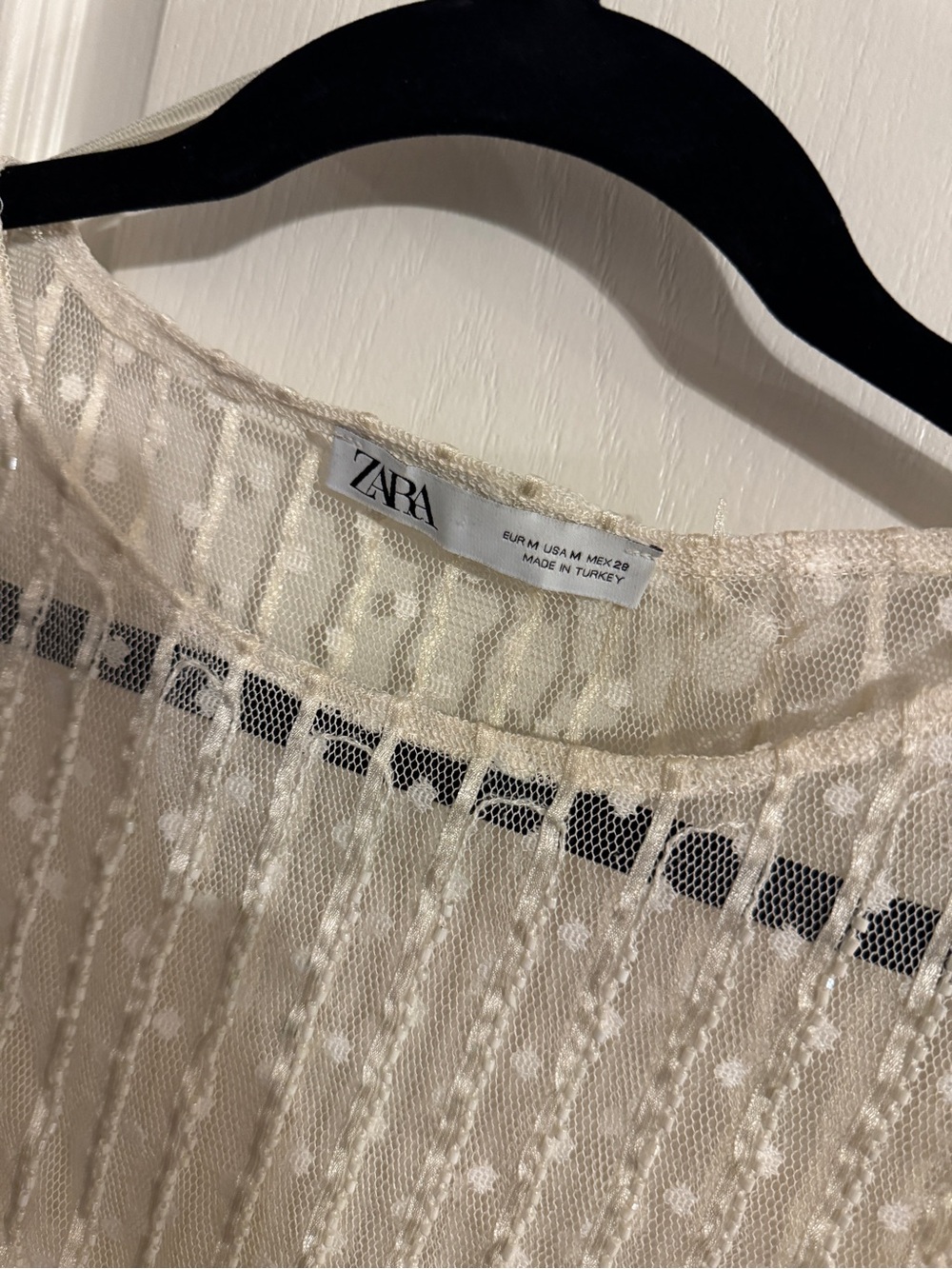 Zara Ivory Dotted Mesh Lace-Trim Long Sleeve Blouse - Picture 3 of 7